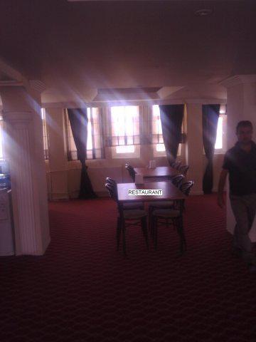 Madi Hotel Van Buitenkant foto